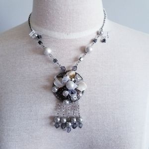 Handmade pearl/beaded necklace and clip earring